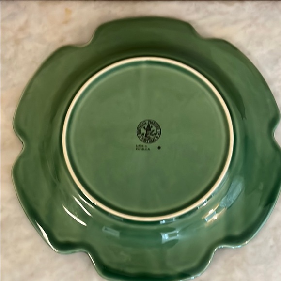 Bordallo Pinheiro-Green Leaf Ceramic Dinner Plates-Set Of Four - Picture 7 of 13
